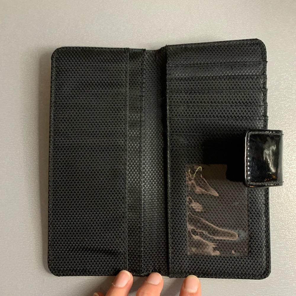 Nintendo Controller Wallet - Picture 3 of 3